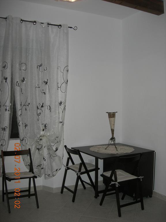Appartamento Casa Olbia Camera foto